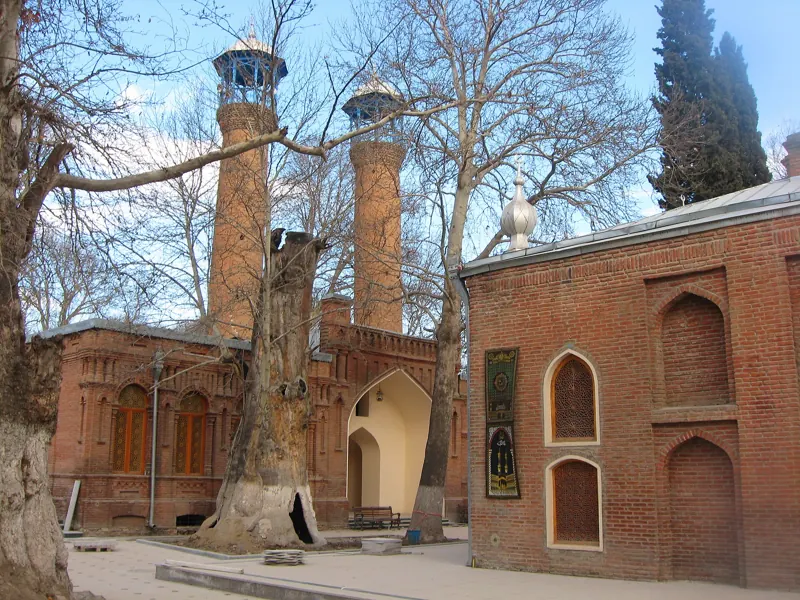 Juma mosque in Ganja 3